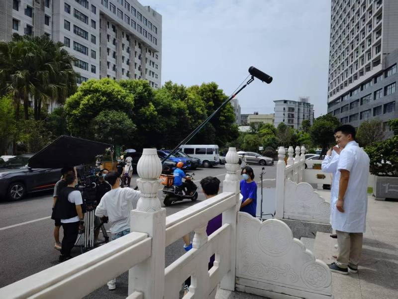 陈巴尔虎旗广告片拍摄公司低成本实现高规格制作的诀窍